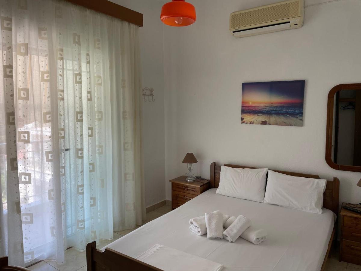 Nikos Rooms Néa Péramos Zewnętrze zdjęcie