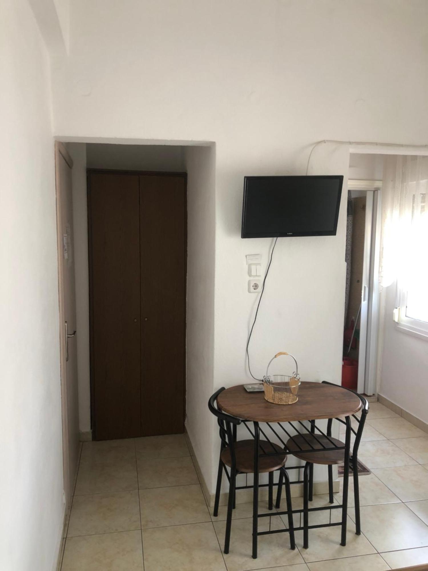 Nikos Rooms Néa Péramos Zewnętrze zdjęcie